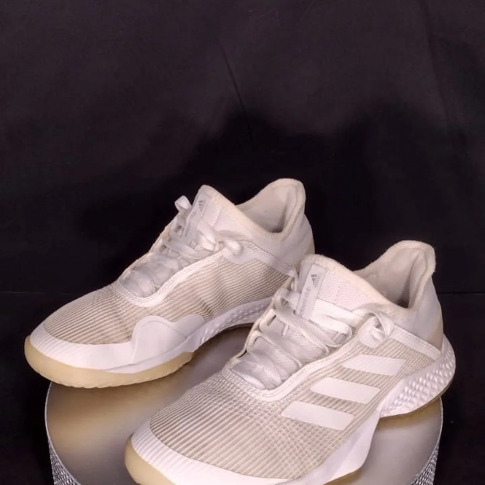 Adidas White Athletic Sneakers size 8 millones re owned good condition